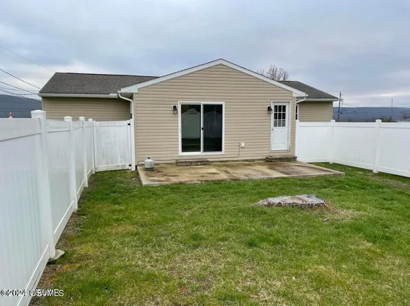 329 McCracken Rd, Danville, PA 17821
