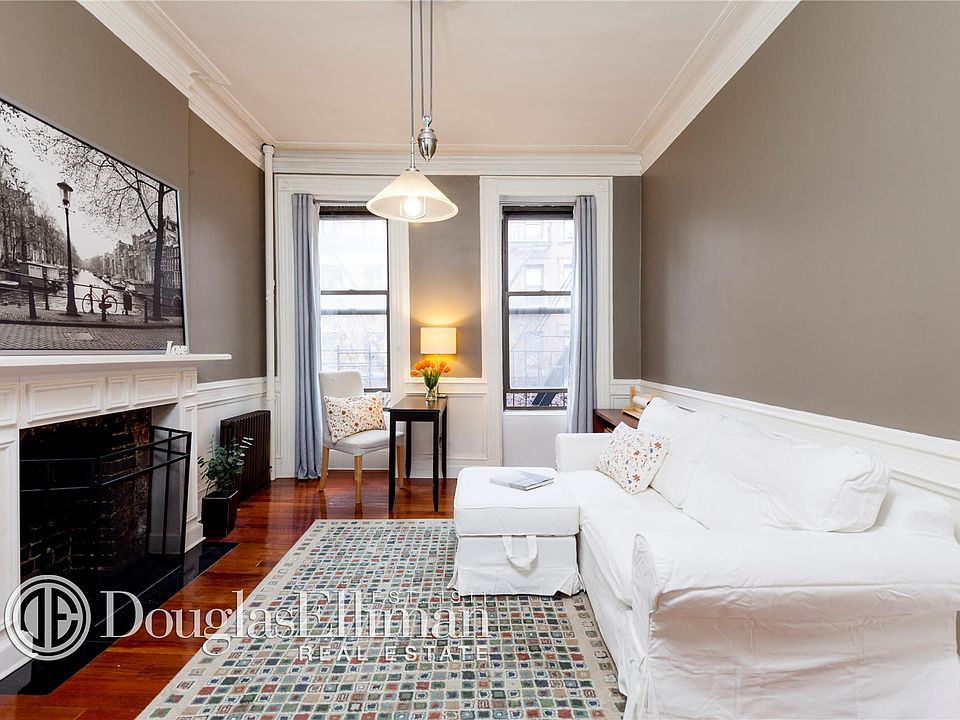 1st image of 404 W 48th St APT 3D