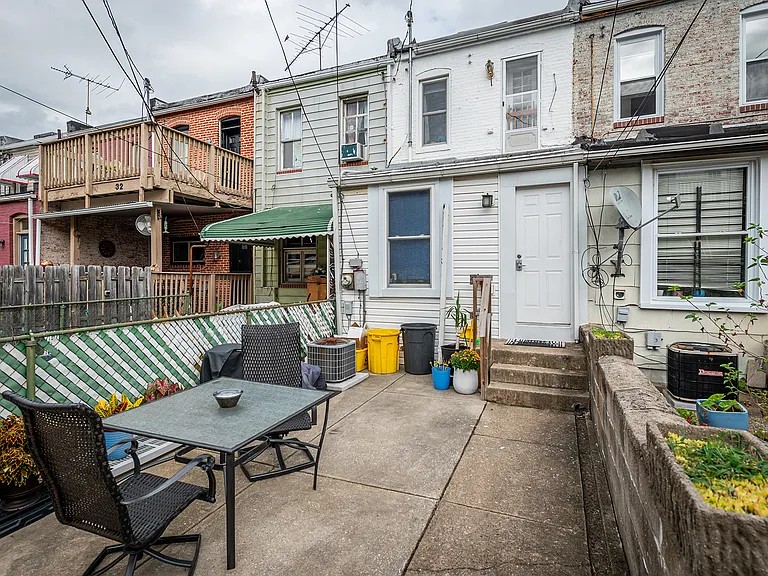 36 S Decker Ave — Photo 24