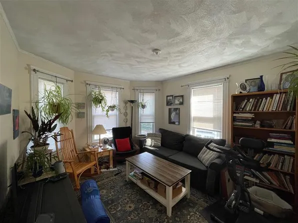 11-15 Orrin St #2, Cambridge, MA 02138