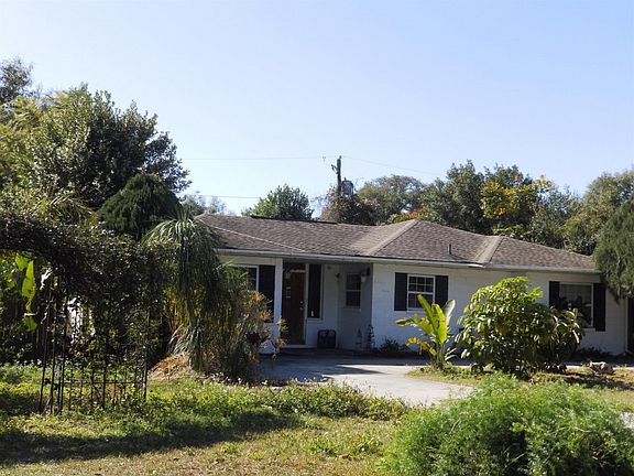 3rd image of 1430 Highland Ave
