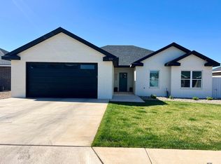 109 Middleton Ln, Clovis, NM 88101