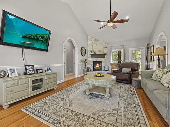 4th image of 4705 Brookland Ct