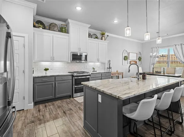 1400 Amber Way, Centerton, AR 72719