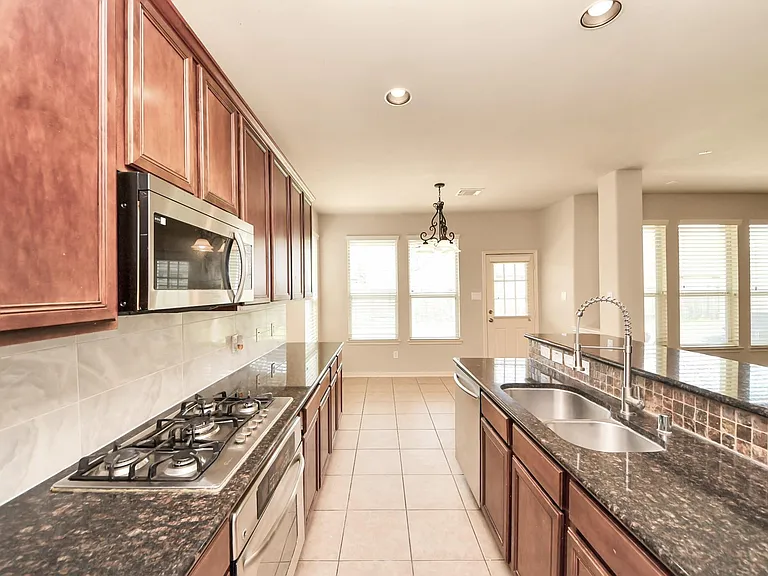 4 Palmdale Ln — Photo 26