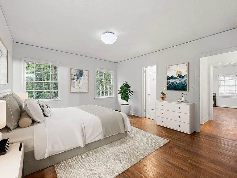 3596 N Stratford Rd NE — Photo 8
