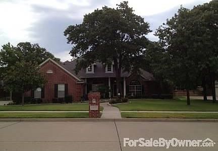 1st image of 1323 Amber Ct