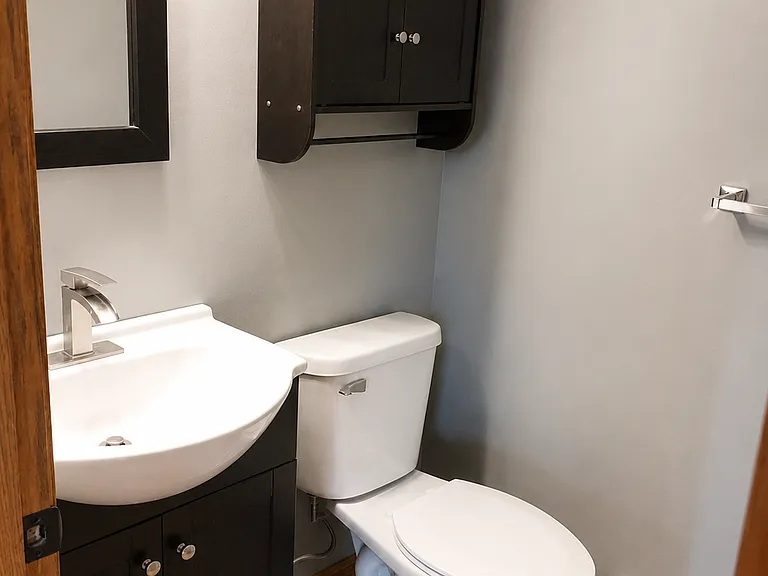 3320-22 Rosewood Dr — Photo 10