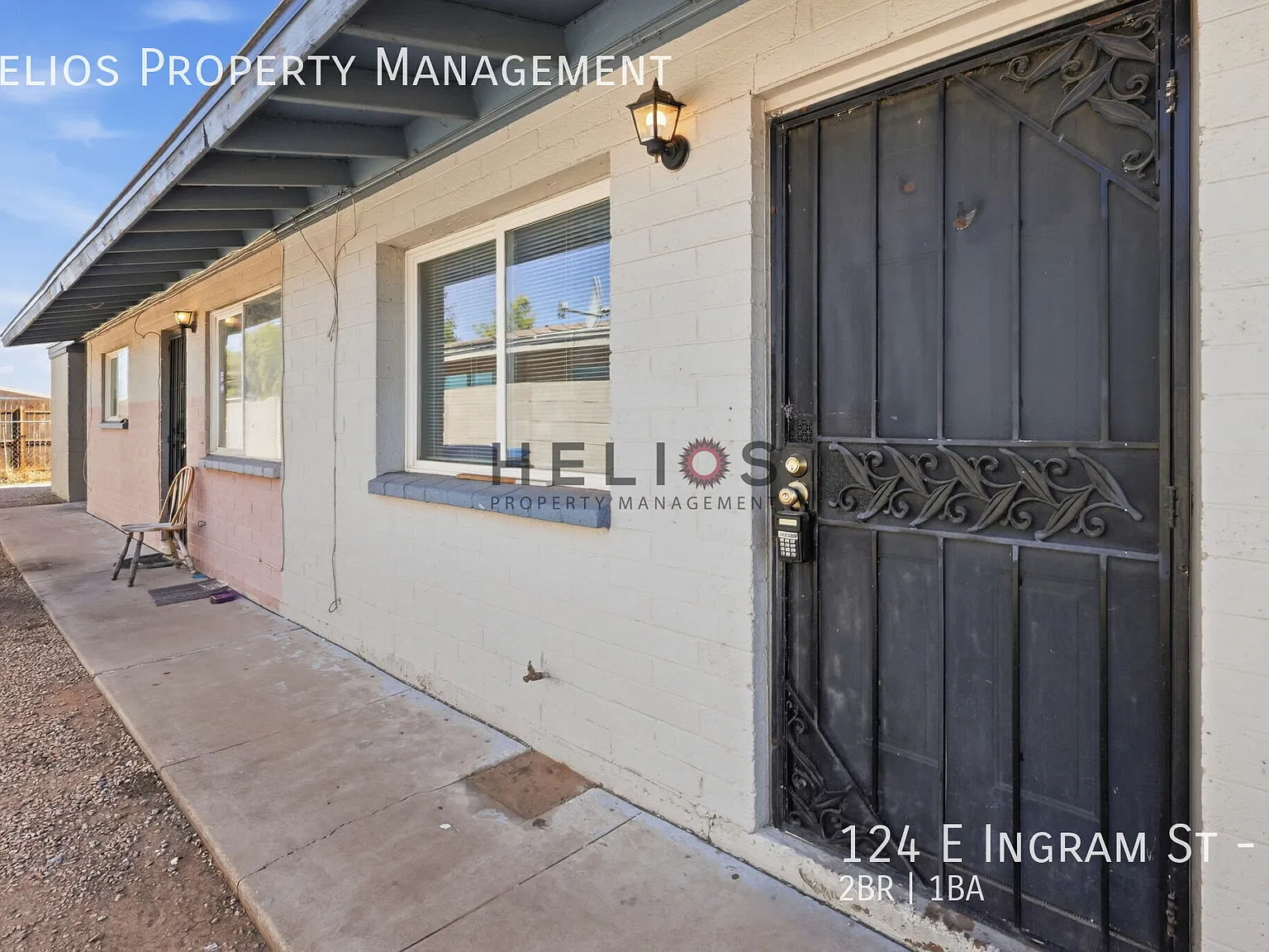 Newly refurbished 2bed 1 bath in the heart of Mesa. First month free move in special! — Photo 2