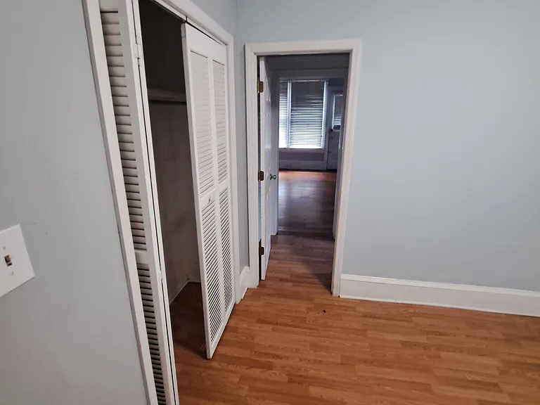 124 Loomis Ave #A — Photo 8