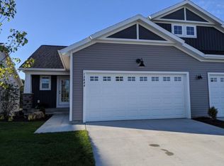 13644 Legends View Ct #28, Holland Township, MI 49424
