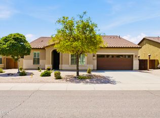 3003 E SPORTS Court, Gilbert, AZ 85298