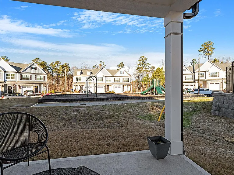 236 Marbella Grove Ct — Photo 28