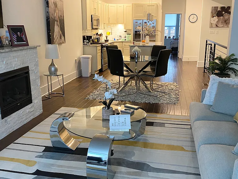 18 T St NE #0 — Photo 3