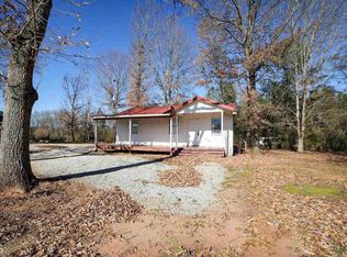 1154 Hargrove Lake Rd, Colbert, GA 30628