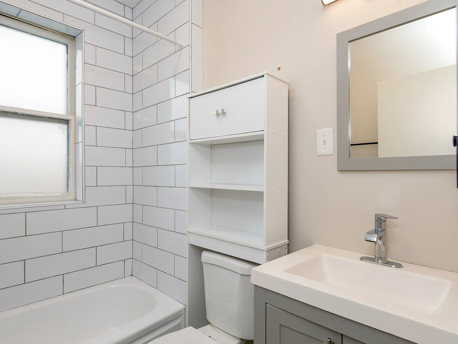 1 bed, $1,125 — Photo 4