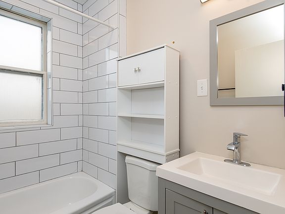 5th image of 1124 Graham St #1AH