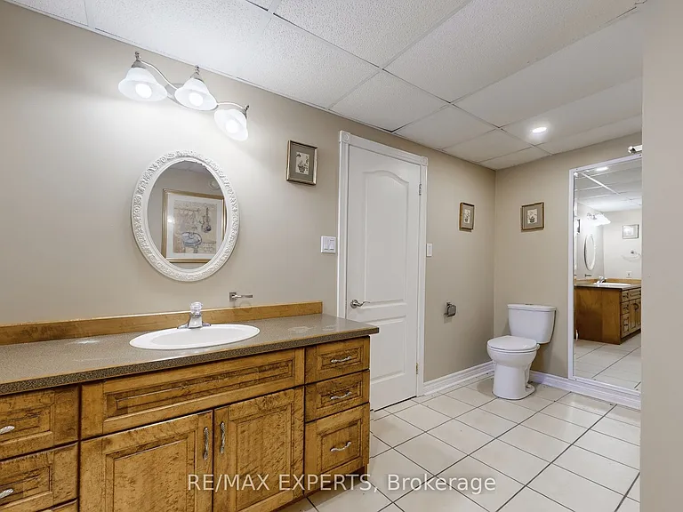 3180 Fleming Blvd — Photo 32