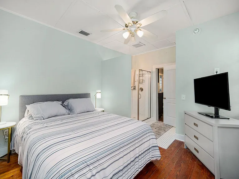 128 Sheppard St #B — Photo 11