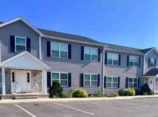 911 Ash St, Moosic, PA 18507