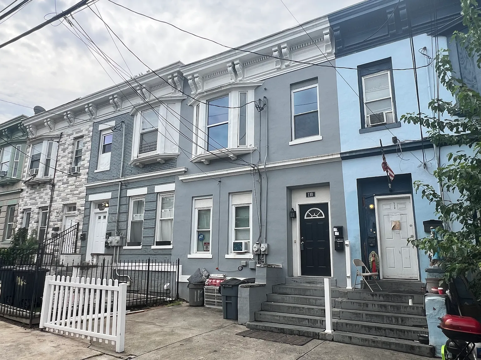 2 bed, $2,200 — Photo 1