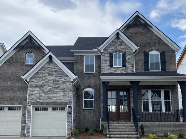 5448 Ayana Dr, Arrington, TN 37014