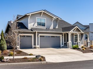 60126 SE Ruby Peak Loop, Bend, OR 97702