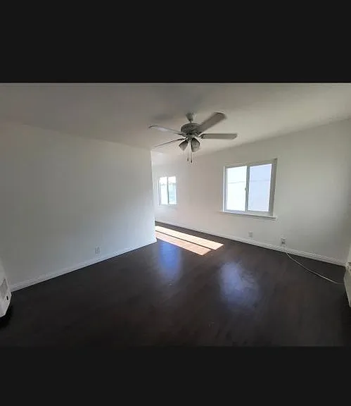 934 N Lake Ave #5 — Photo 4