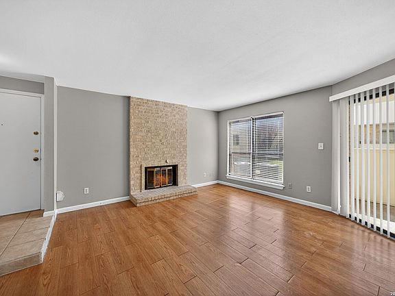 4th image of 11843 BRAESVIEW #2311
