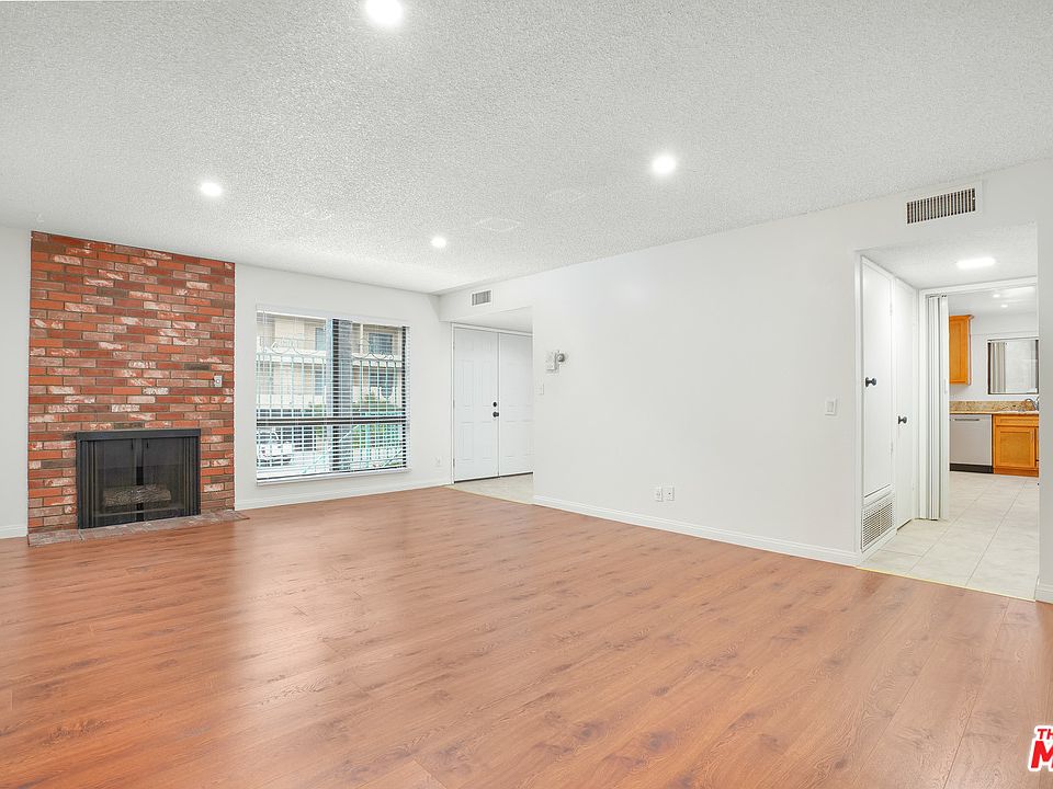 1st image of 1640 S Bentley Ave APT 1