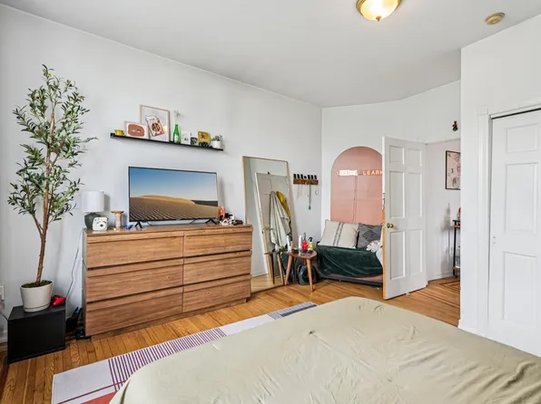 851 Blvd East image 32 of 42