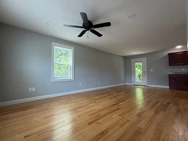 25 Rogers St #11 — Photo 2