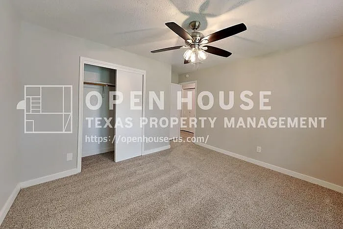 247 Stallion Dr — Photo 12