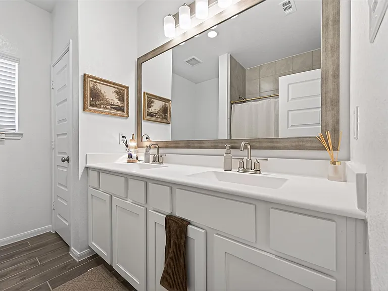 32226 Cedar Crest Dr — Photo 17