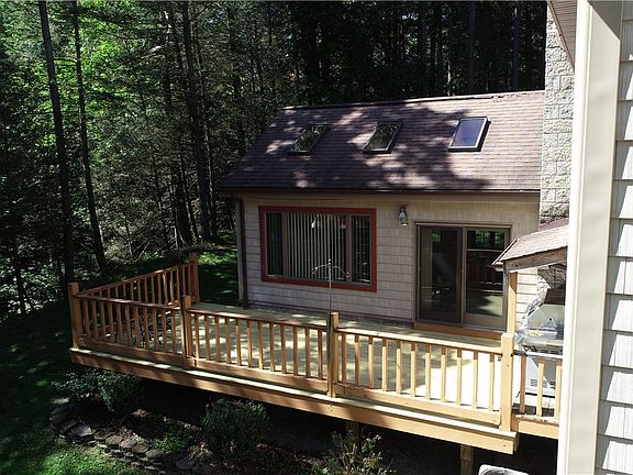 5th image of 7223 Clement Rd