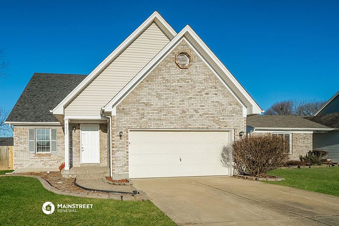 1st image of 9624 Combs Ln