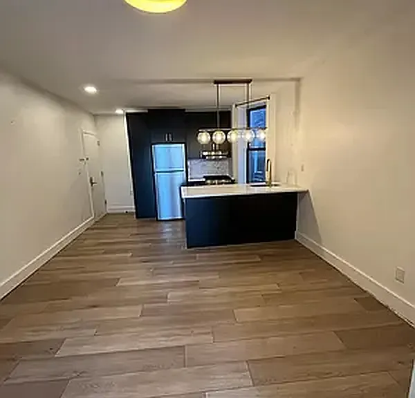 38 Cooper St #203 — Photo 1