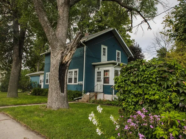 210 Edinbourgh Ave, Donnelly, MN 56235