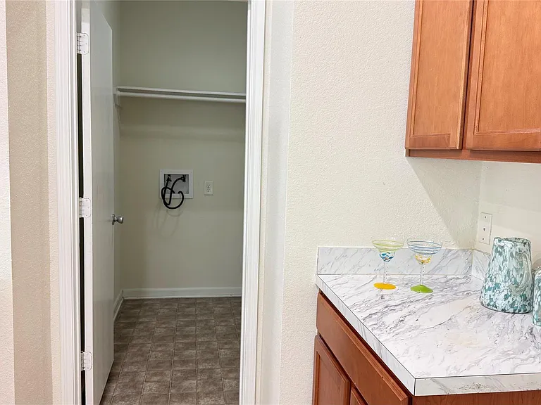 22414 Auburn Valley Ln — Photo 21