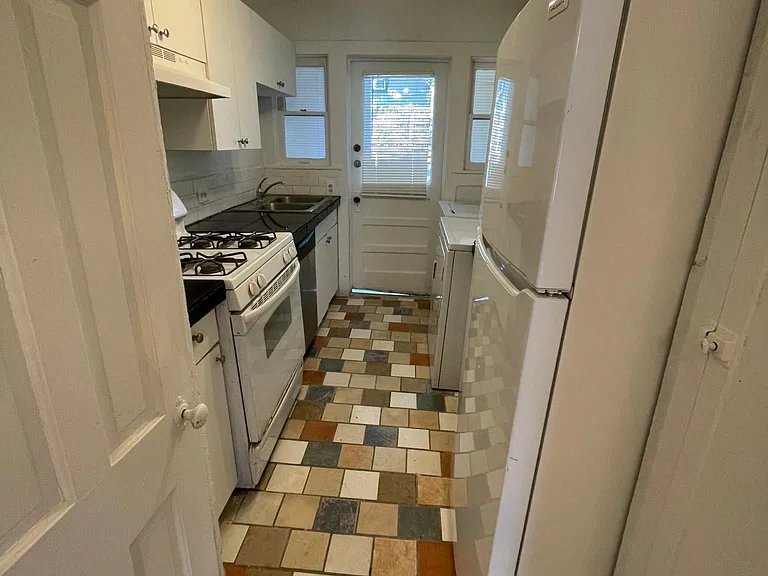 5201 Miller Ave #UPPER — Photo 12