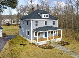 1527 Centerville Rd, Warwick, RI 02886