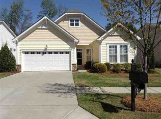 916 Knob Creek Ln, Tega Cay, SC 29708