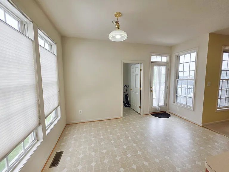 12318 Cherry Branch Dr — Photo 13