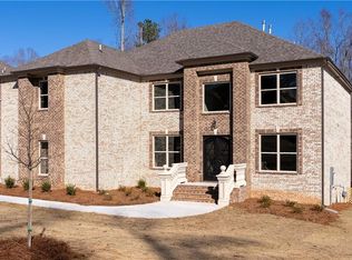 195 Water Brook Dr, Oxford, GA 30054