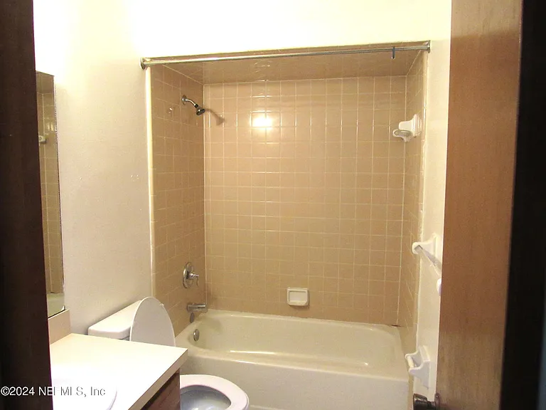 11722 Tanager Dr — Photo 2