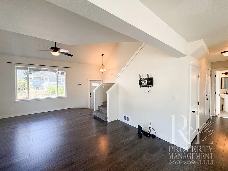 2819 20th St — Photo 6