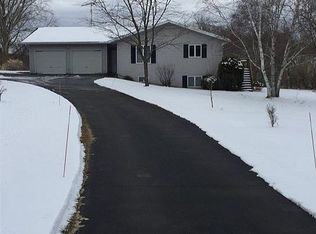 N4469 Horner Rd, Ripon, WI 54971