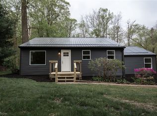 9845 Chardon Rd, Chardon, OH 44024