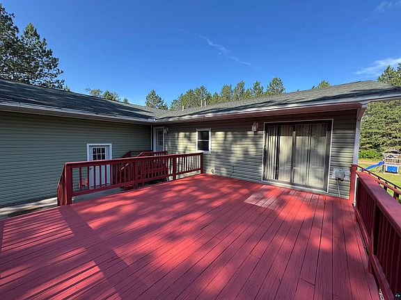 5th image of 8975 Larimer Dr