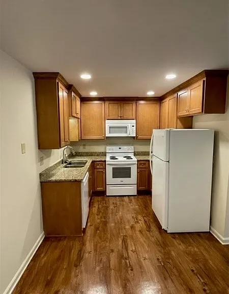 935 E 9th Ave #B — Photo 4